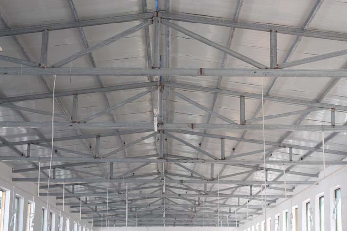 標準化羊舍8厘厚雙層彩鋼瓦